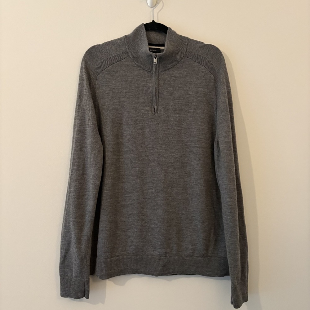 Express 100% Extra Fine Merino Wool 1/4 Zip Pullover Sweater Gray XL Base Layer